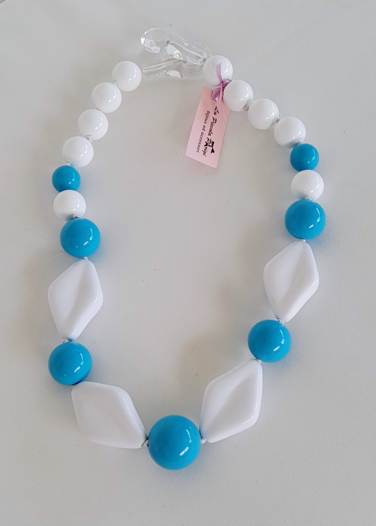 Collana Constance